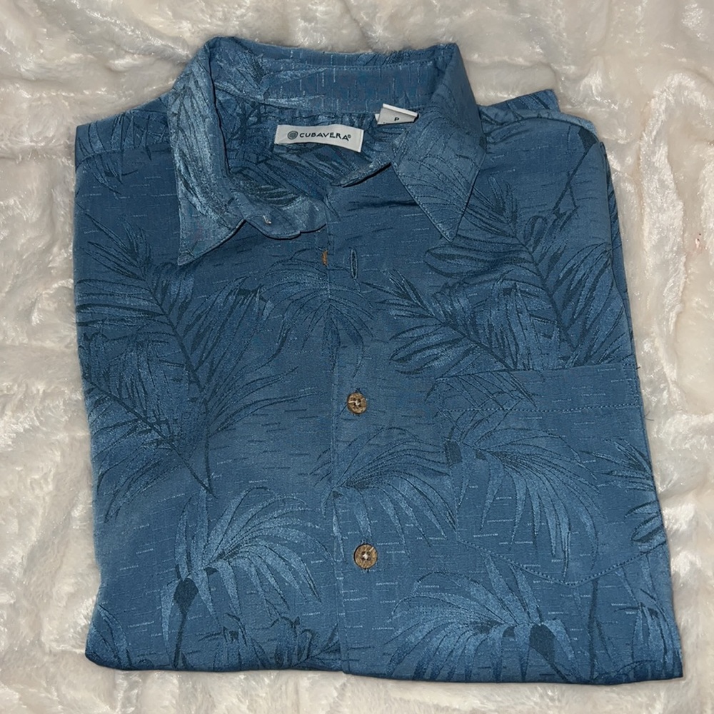 Cubavera Men Hawaiian/Tropical Button Down Shirt! Sz Small. New